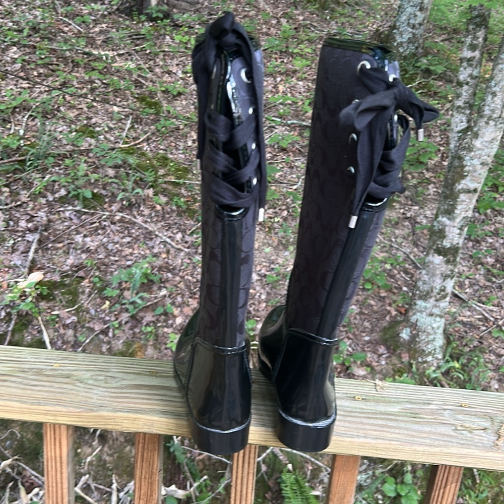 COACH
Tristee Rainboots in black size 10 - Picture 5 of 6
